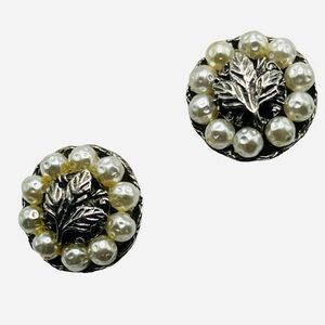 Vintage Judy Lee Faux Baroque Pearl Leaf Earrings